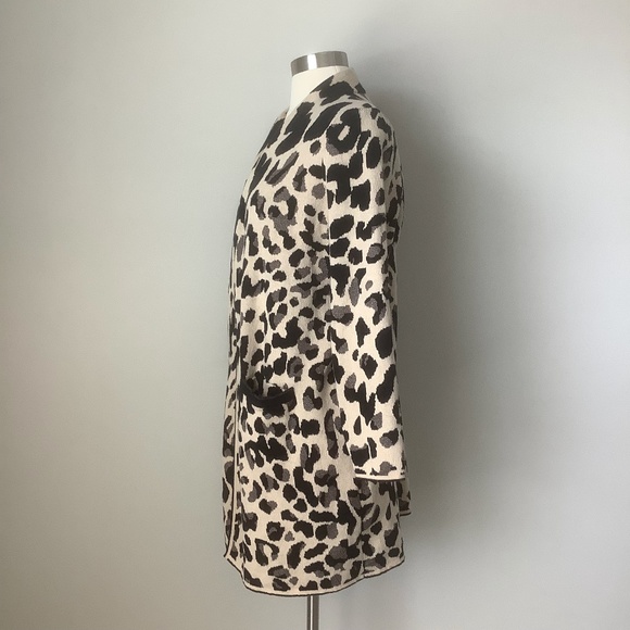 Chico's Leopard Print Open Cardigan Sweater Pockets Size2 - Picture 8 of 16